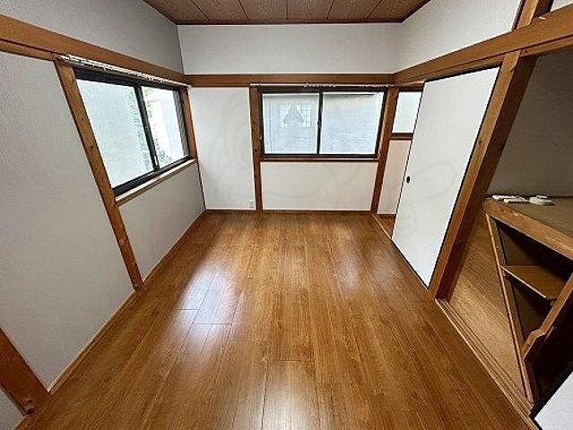 寝室