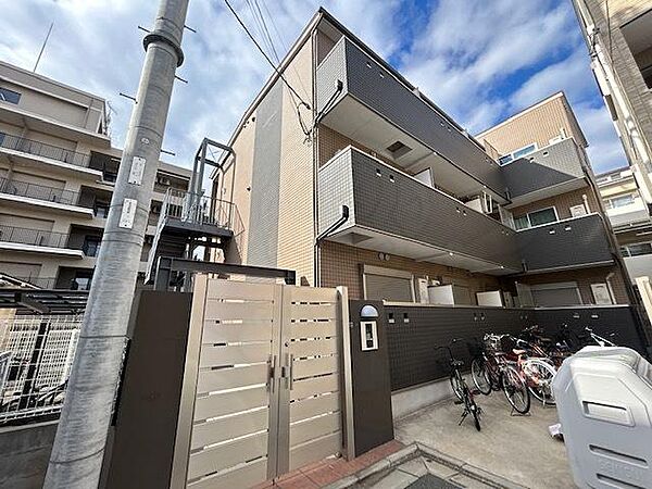 フレンドリーハイツ住吉 ｜大阪府大阪市住吉区住吉１丁目(賃貸アパート1K・3階・25.43㎡)の写真 その1