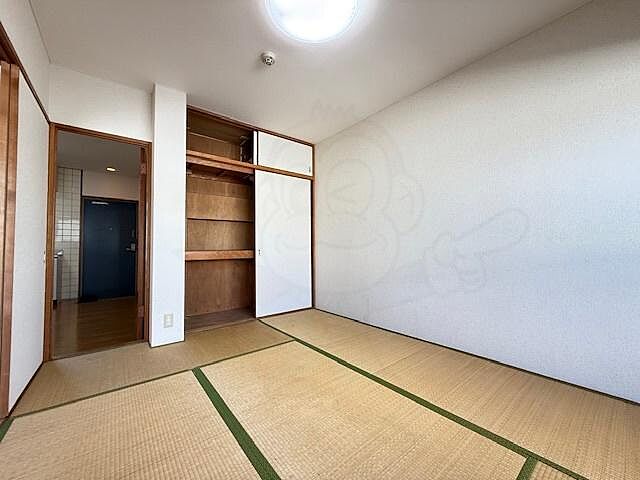 寝室