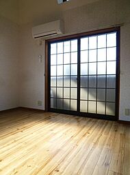 トレビ 202 2階1Kのリビング/ダイニング