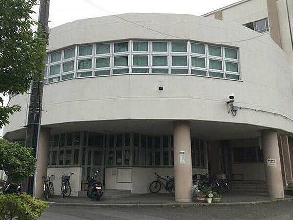 画像21:中学校「横浜市立六浦中学校まで976ｍ」