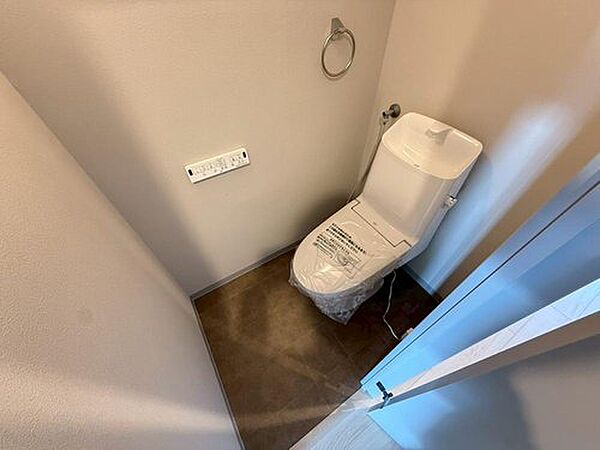 トイレを拡大表示