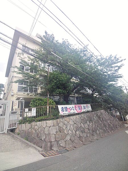 画像9:神戸市立長峰中学校
