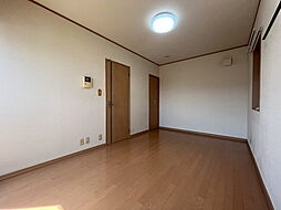 ソワサント上の丸 202 2階1Kのリビング/ダイニング