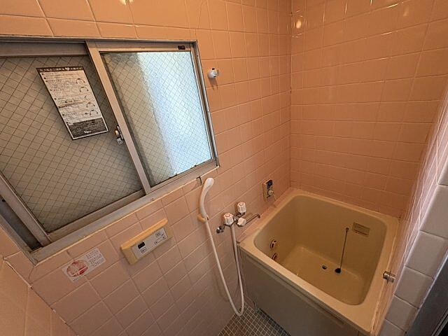 浴室