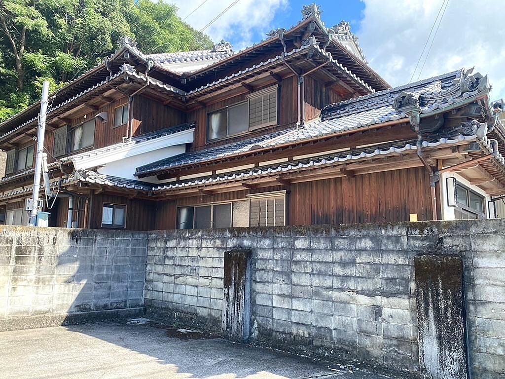 detached 愛媛県宇和島市蕨94