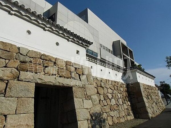 画像29:図書館「尼崎市立中央図書館まで1830m」