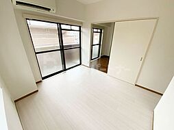 JR常磐線 北小金駅 徒歩5分の賃貸マンション 4階2DKのリビング/ダイニング