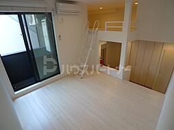 JR常磐線 新松戸駅 徒歩8分の賃貸アパート 2階1Kのリビング/ダイニング