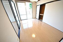 ガーデンハイツ桜台　A 2階2DKのリビング/ダイニング