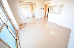 フォースリンロード 1階2LDKのリビング/ダイニング