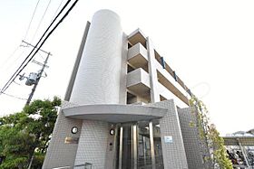 アーバン西取石  ｜ 大阪府高石市西取石３丁目14番11号（賃貸マンション3LDK・1階・65.45㎡） その1