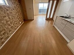 JR阪和線 富木駅 徒歩3分の賃貸アパート 3階1LDKのリビング/ダイニング