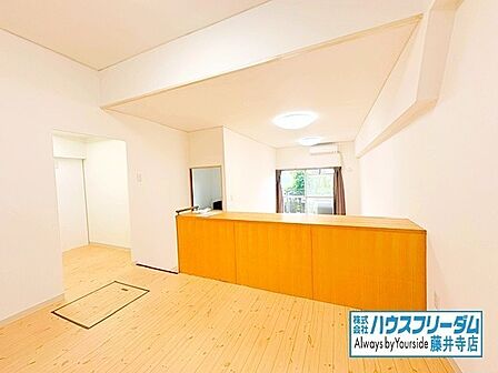 休日は暖かいリビングで家族団らん♪