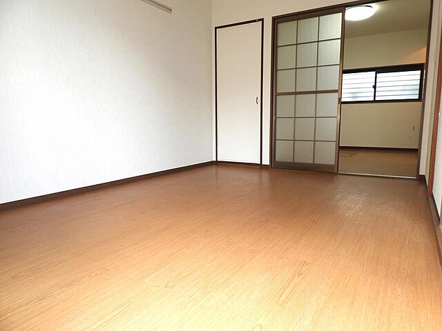 寝室