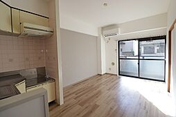 コートＮＫ 1階2DKのリビング/ダイニング