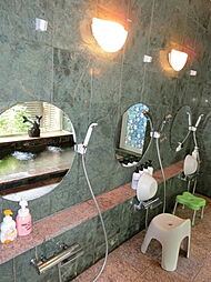 浴室