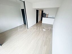 コンフォール亀有 4階1LDKのリビング/ダイニング