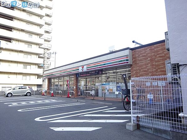 画像17:セブンイレブン新潟本町通店 93m