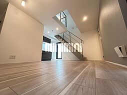 LiveFlat西荻窪 0101 地下1階3LDKのリビング/ダイニング