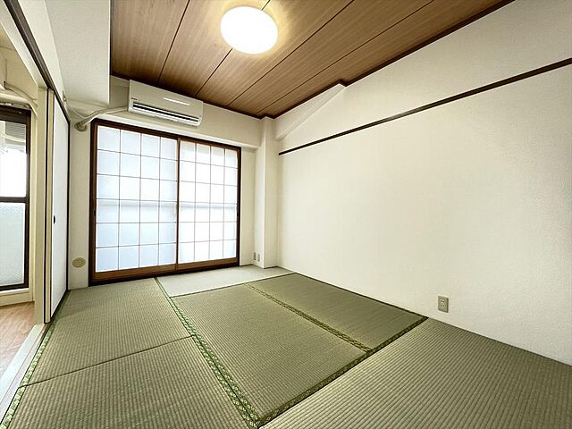 寝室