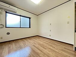 カーサシャーレン 1階ワンルームのリビング/ダイニング