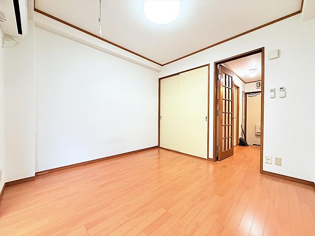 寝室