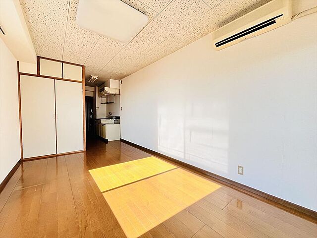 寝室