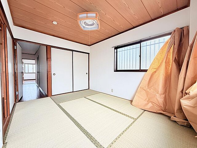 寝室