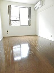 サンライフマンション 101 1階ワンルームのリビング/ダイニング