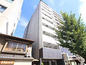 ＱＵＩＮＴ五条烏丸  ｜ 京都府京都市下京区万寿寺町（賃貸マンション1LDK・9階・44.00㎡） その1