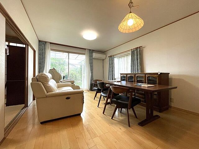 リビング/ダイニング 柏市しいの木台3丁目