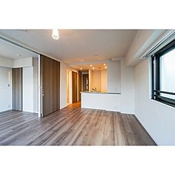 ドゥーエ町屋 111