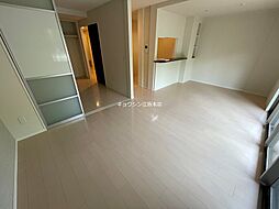 リラフォート千里中央 7階2LDKのリビング/ダイニング