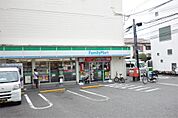 ファミリーマート 豊中本町一丁目店（462m）