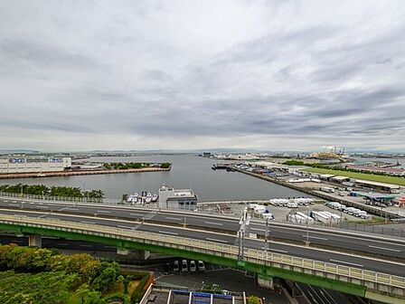北側バルコニーの景色です