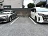 外観：敷地内駐車場