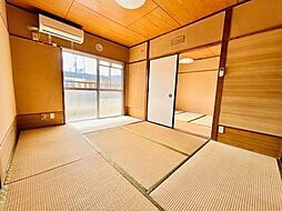 第1オパールマンション 301 3階2DKのリビング/ダイニング