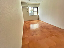 プラリネットハイツ 105 1階ワンルームのリビング/ダイニング