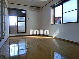 ピロティＹ 301 3階1Kのリビング/ダイニング