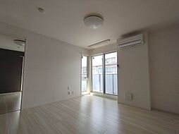 アヴァンス北烏山 301 3階1LDKのリビング/ダイニング