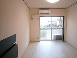 サンアベニュー国立 203 2階1Kのリビング/ダイニング