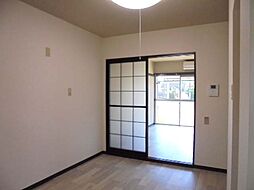 近鉄京都線 山田川駅 徒歩8分の賃貸アパート 1階2DKのリビング/ダイニング