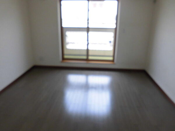 apartment 宮城県亘理郡亘理町逢隈高屋字道下83-2
逢隈高屋の賃貸情報を見る
物件地図
