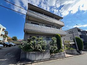 カルム香川3 307 ｜ 大阪府吹田市江坂町５丁目18番10号（賃貸マンション1K・3階・24.18㎡） その1