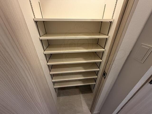 収納