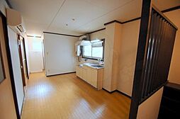 新大阪土井コーポ 405 4階1LDKのリビング/ダイニング