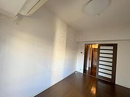 リーガル新大阪2 2階1Kのリビング/ダイニング