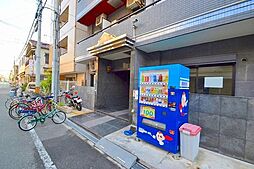 15 / 35