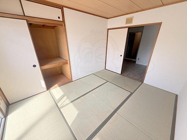 寝室